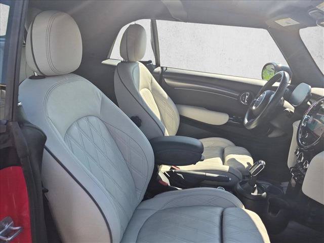 Used 2024 MINI Cooper Convertible w/ Signature Upholstery Package FWD image 20