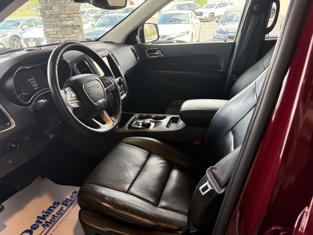 Used 2017 Dodge Durango Citadel w/ Premium Entertainment Group image 2