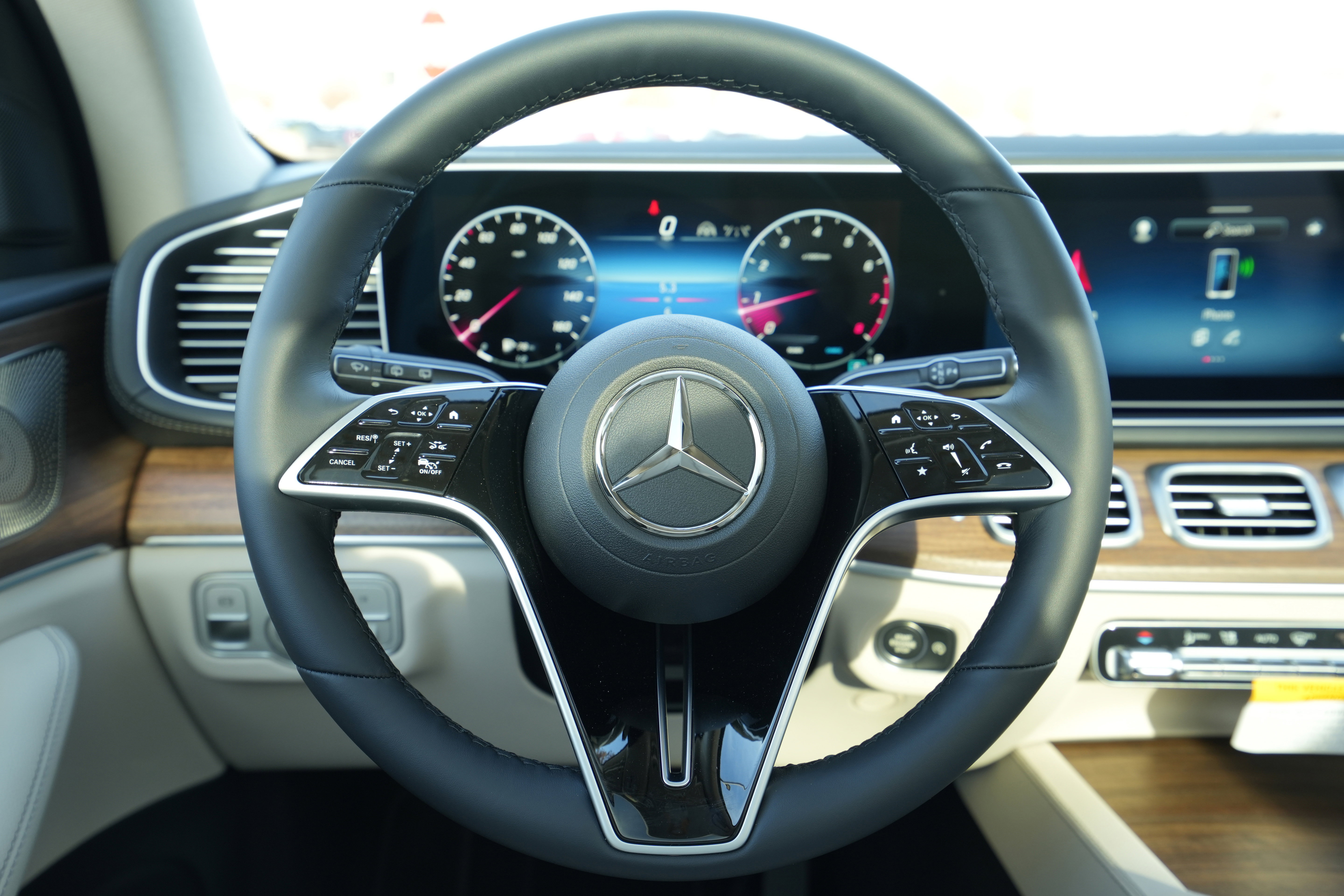 New 2026 Mercedes-Benz GLE 350 4MATIC image 23