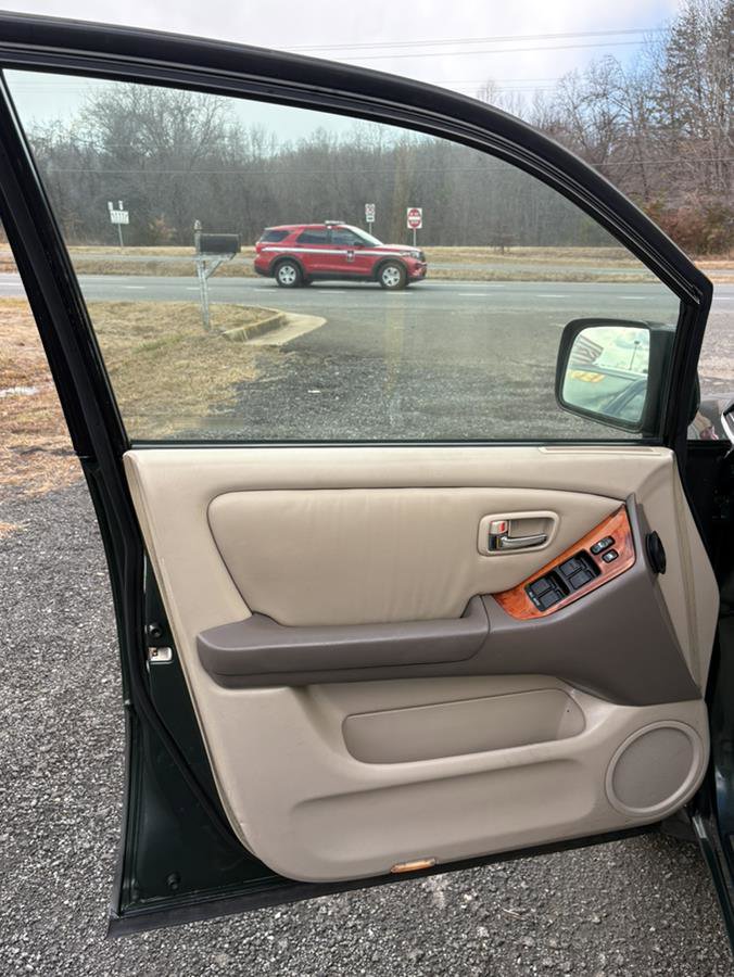 Used 2002 Lexus RX 300 image 9