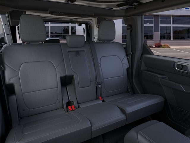 New 2026 Ford Bronco Outer Banks AWD/4WD image 11