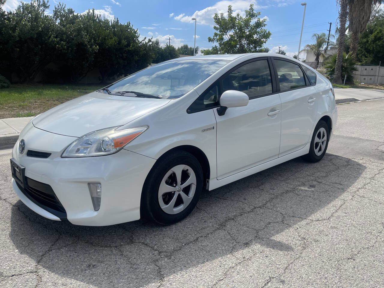 Used 2015 Toyota Prius Three image 3