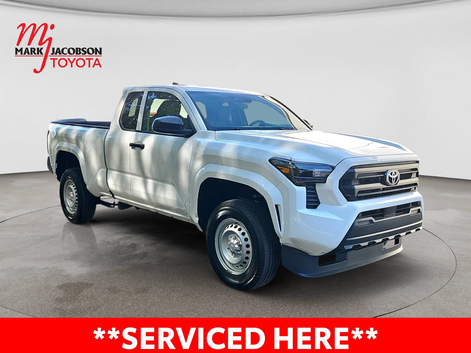 Used 2025 Toyota Tacoma SR w/ Towing Package RWD image 5