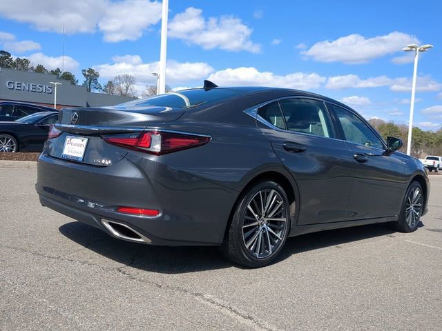 Used 2025 Lexus ES 350 w/ Premium Package FWD image 4