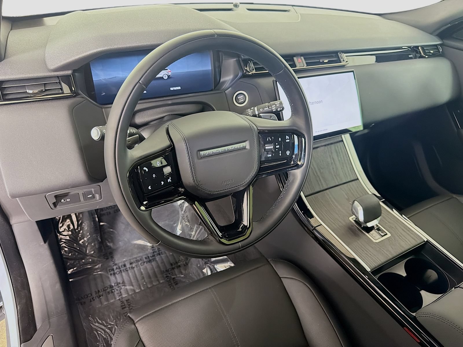 Certified 2026 Land Rover Range Rover Velar S AWD/4WD image 10