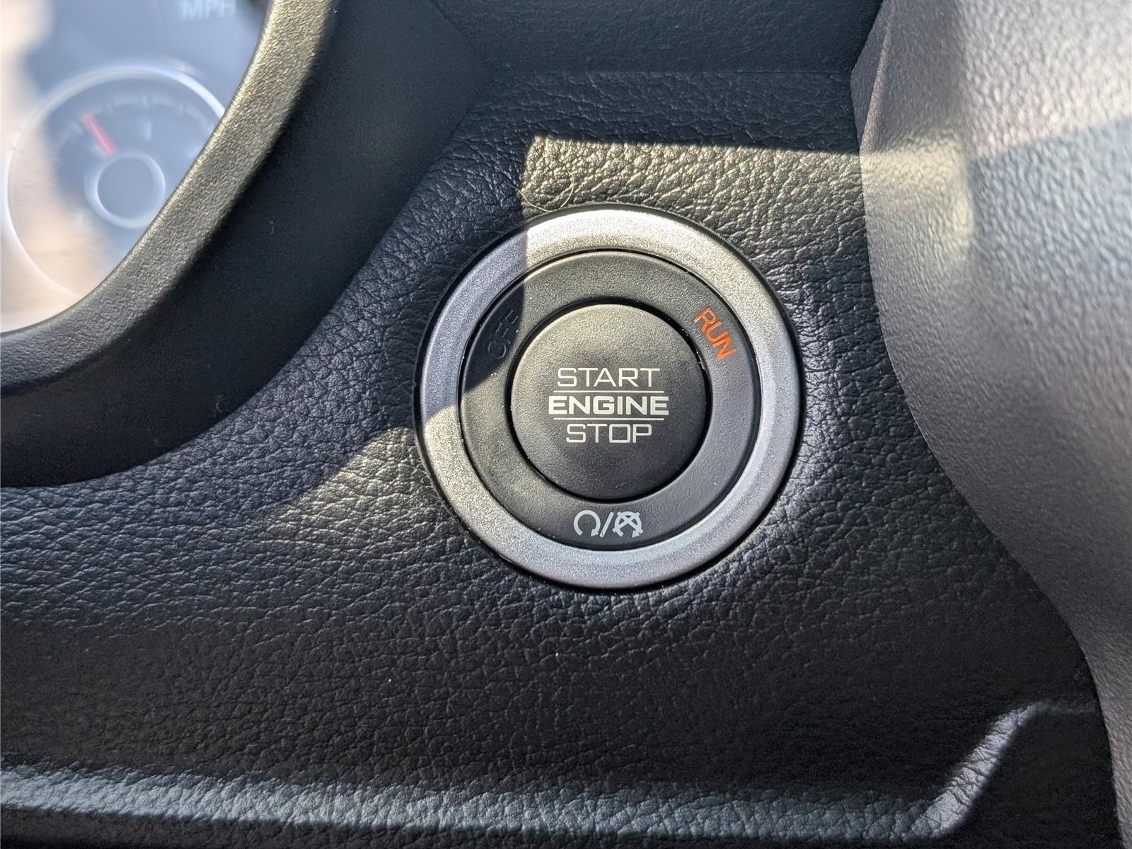Used 2025 RAM 1500 Big Horn AWD/4WD image 25