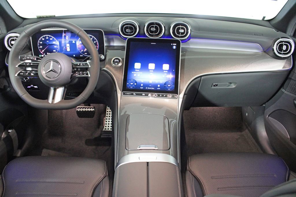 Certified 2025 Mercedes-Benz GLC 300 4MATIC image 12