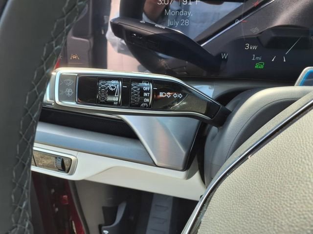 New 2026 Cadillac Vistiq Luxury image 23