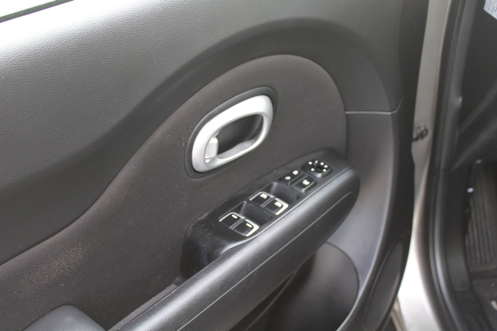 Certified 2018 Kia Soul + image 18