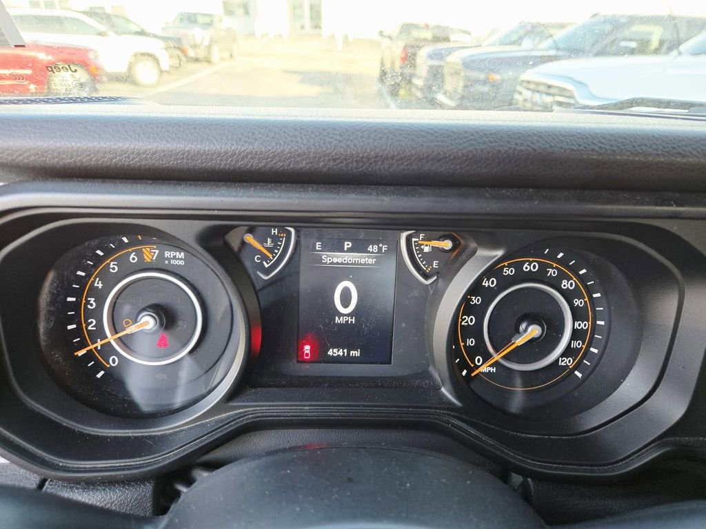 Used 2024 Jeep Gladiator Sport image 26