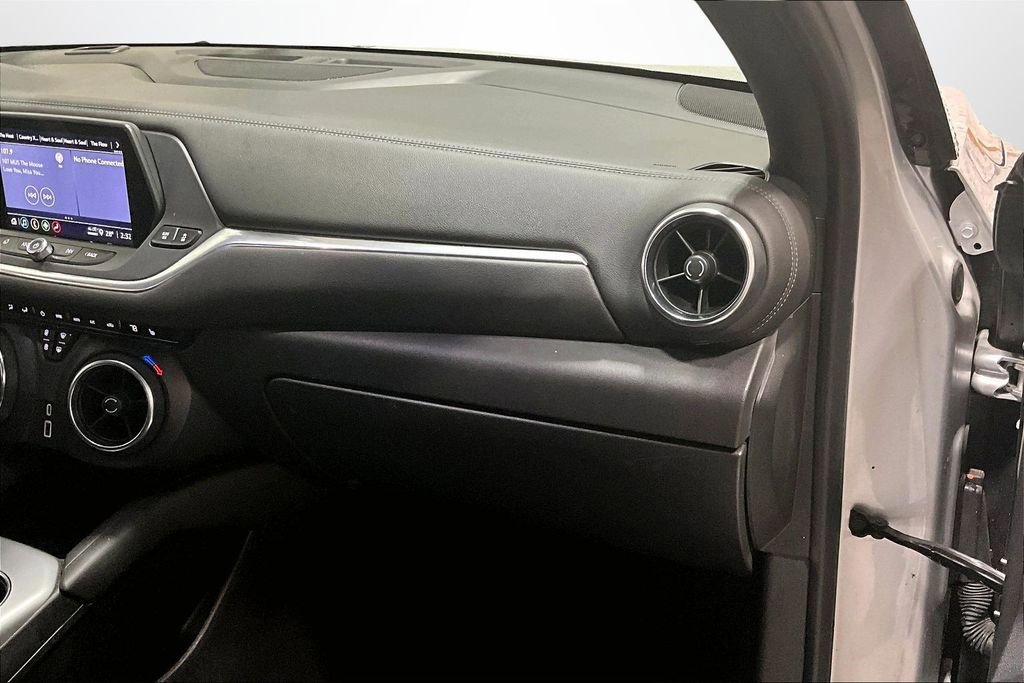 Used 2021 Chevrolet Blazer LT image 25