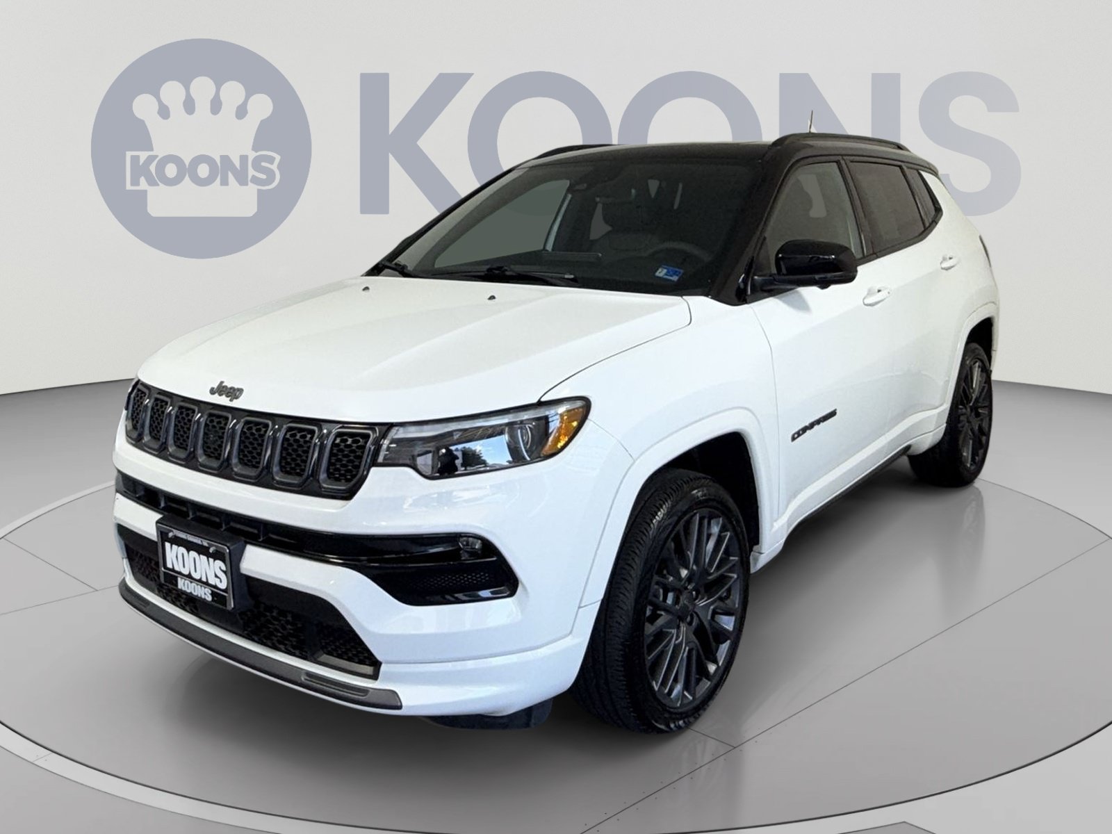 Used 2023 Jeep Compass High Altitude w/ Driver Assist Group I AWD/4WD image 1
