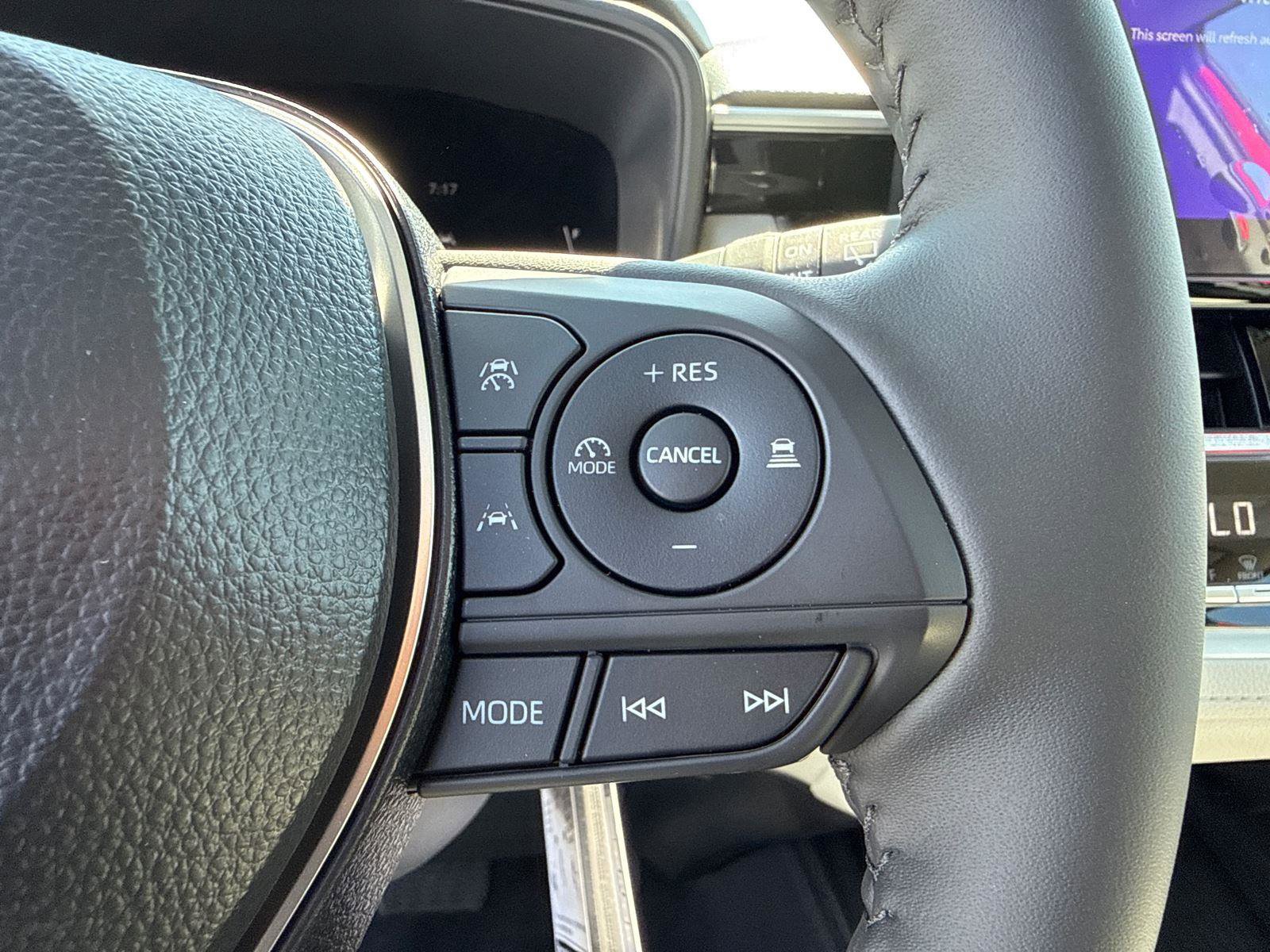 Used 2026 Toyota Corolla Cross LE w/ Moonroof Package AWD/4WD image 14