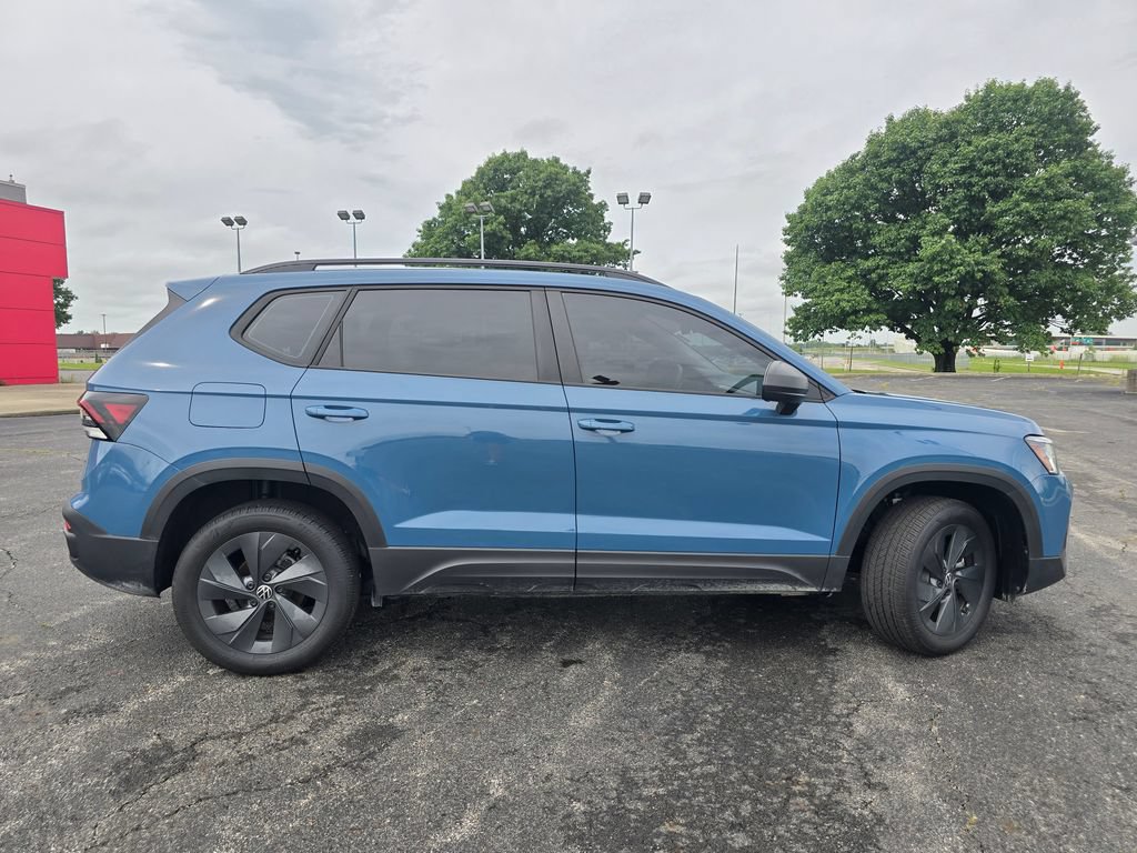 Used 2026 Volkswagen Taos S FWD image 14