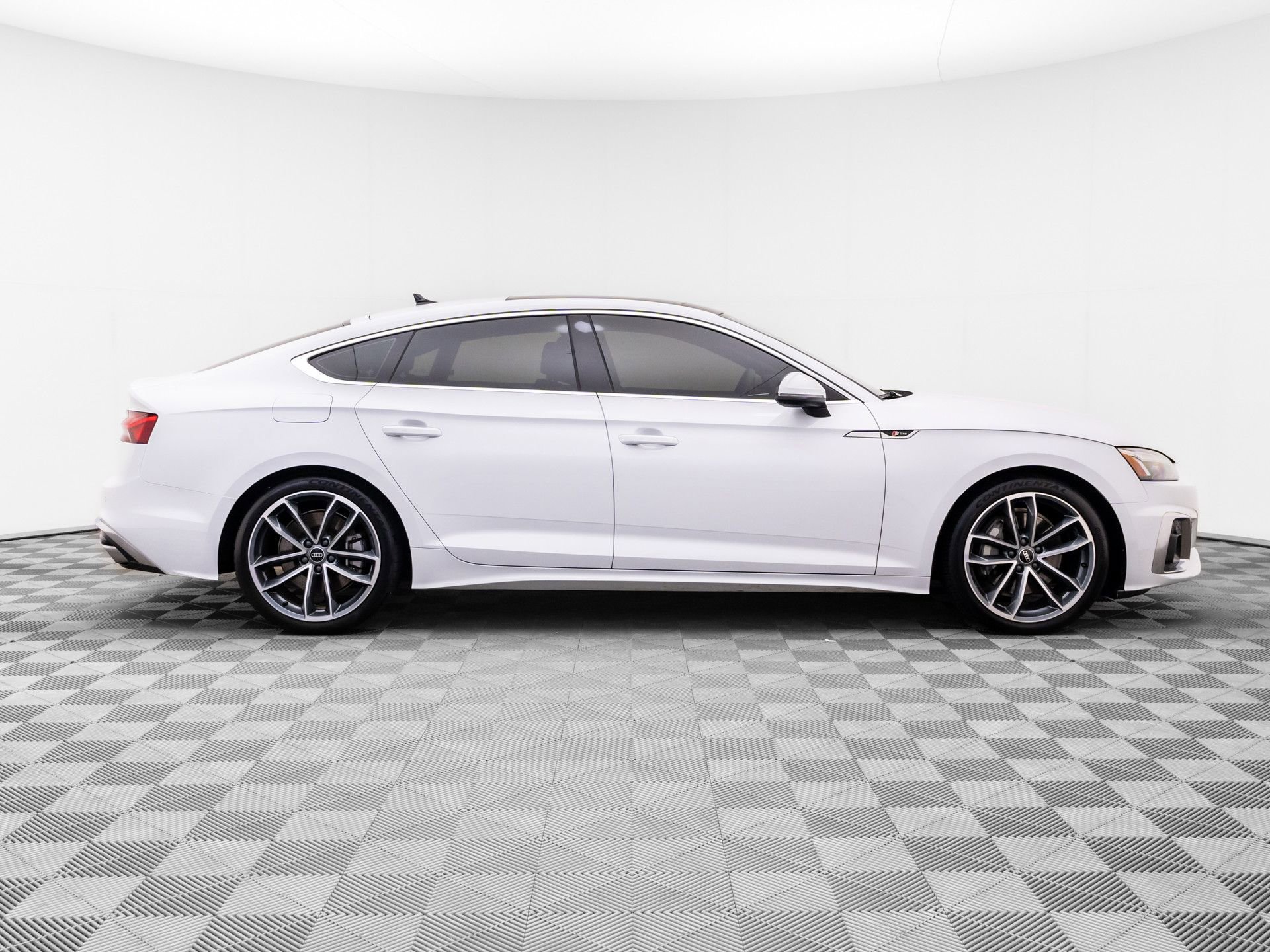 Used 2023 Audi A5 2.0T Premium Plus AWD/4WD image 6