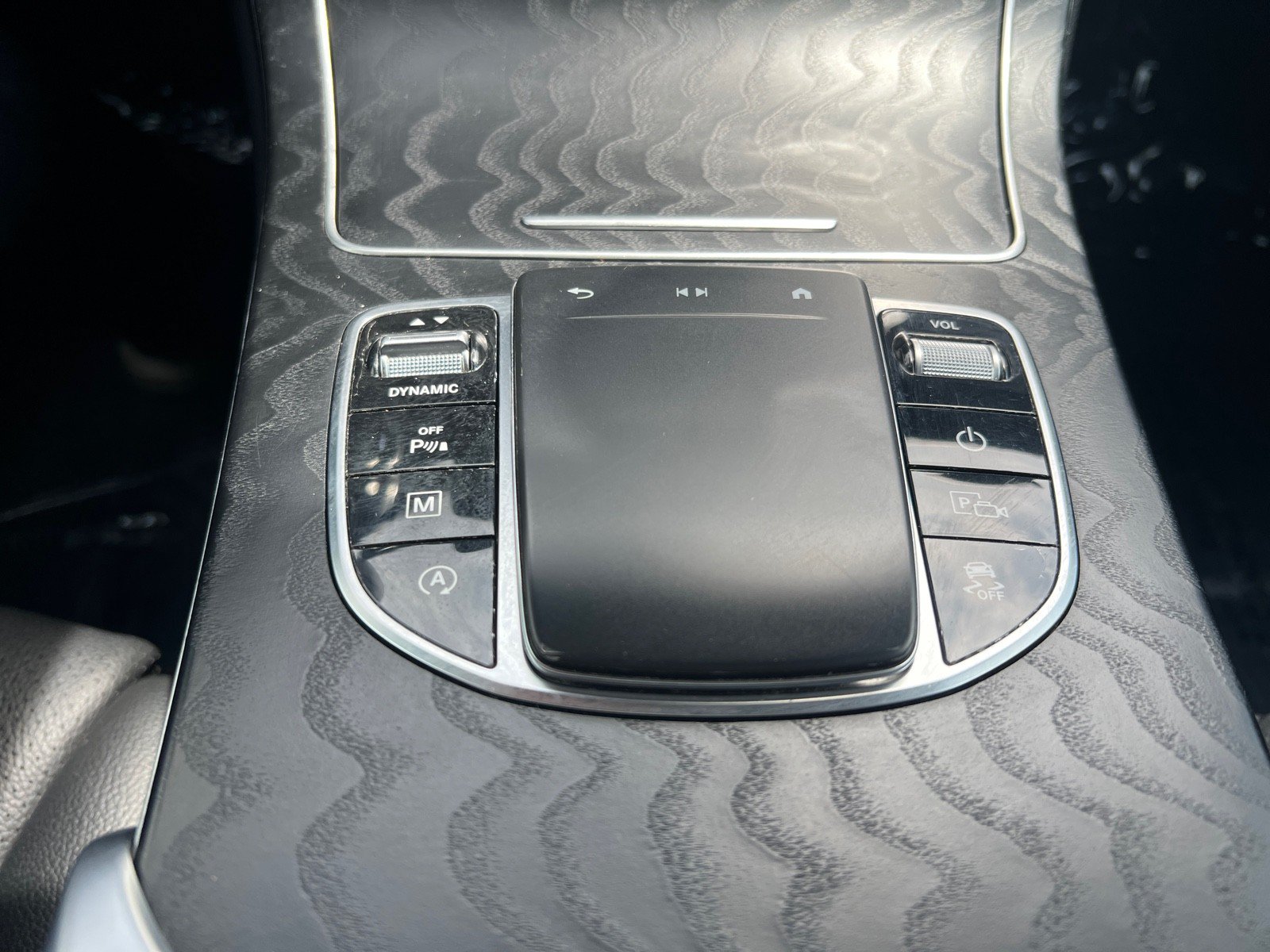 Certified 2022 Mercedes-Benz GLC 300 image 28