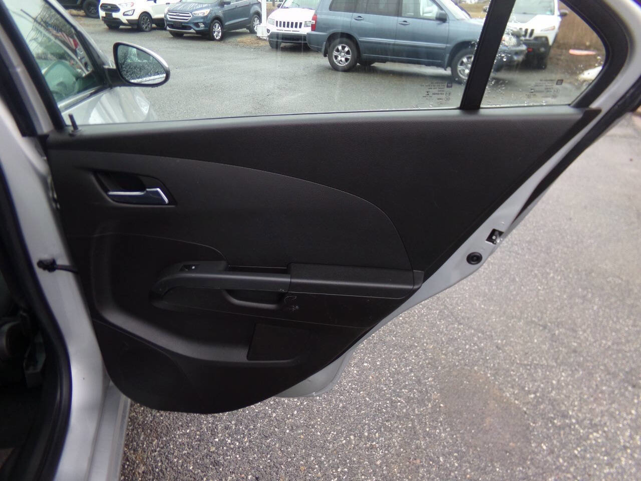 Used 2012 Chevrolet Sonic LT image 29