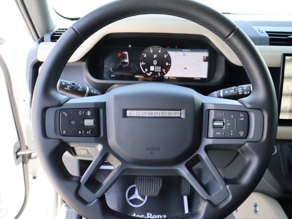 Certified 2024 Land Rover Defender 130 X-Dynamic SE AWD/4WD image 30