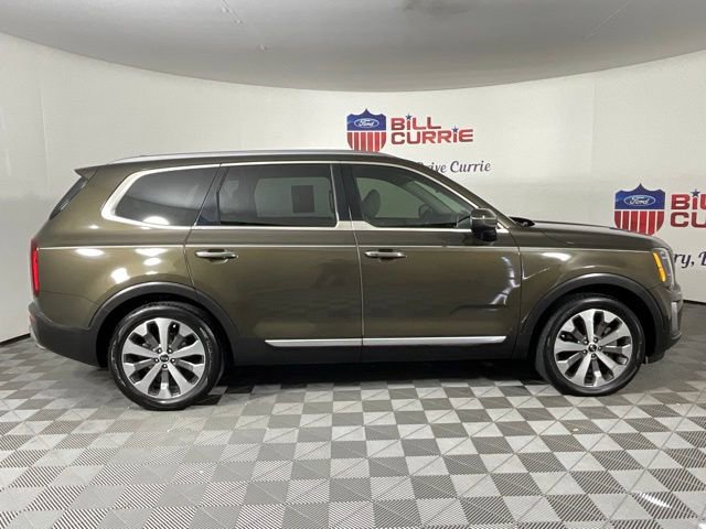 Used 2020 Kia Telluride S w/ S 8 Passenger Seating Package image 2