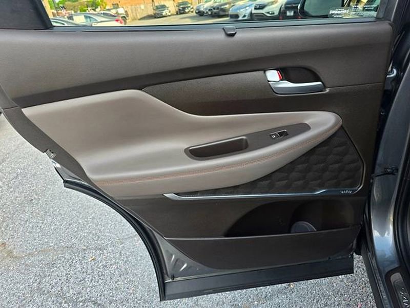 Used 2019 Hyundai Santa Fe Limited FWD image 23