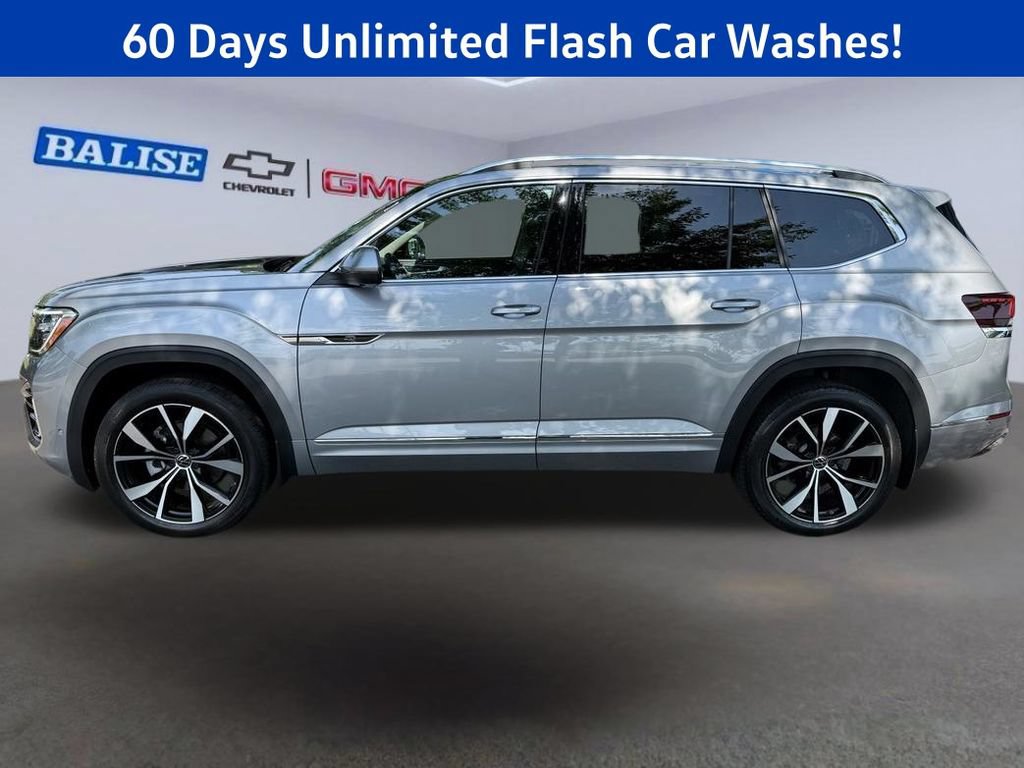 Used 2024 Volkswagen Atlas SEL Premium R-Line AWD/4WD image 3