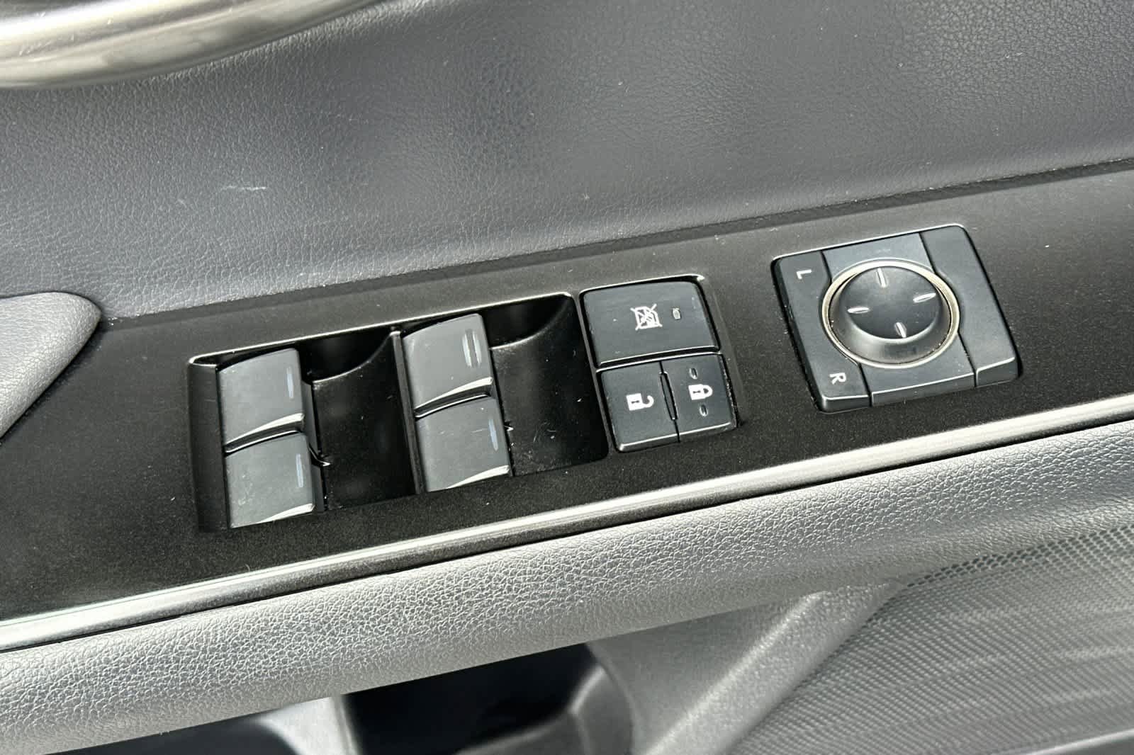 Used 2021 Lexus UX 250h AWD/4WD image 13