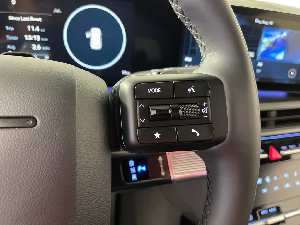 New 2025 Hyundai Santa Fe Calligraphy image 30