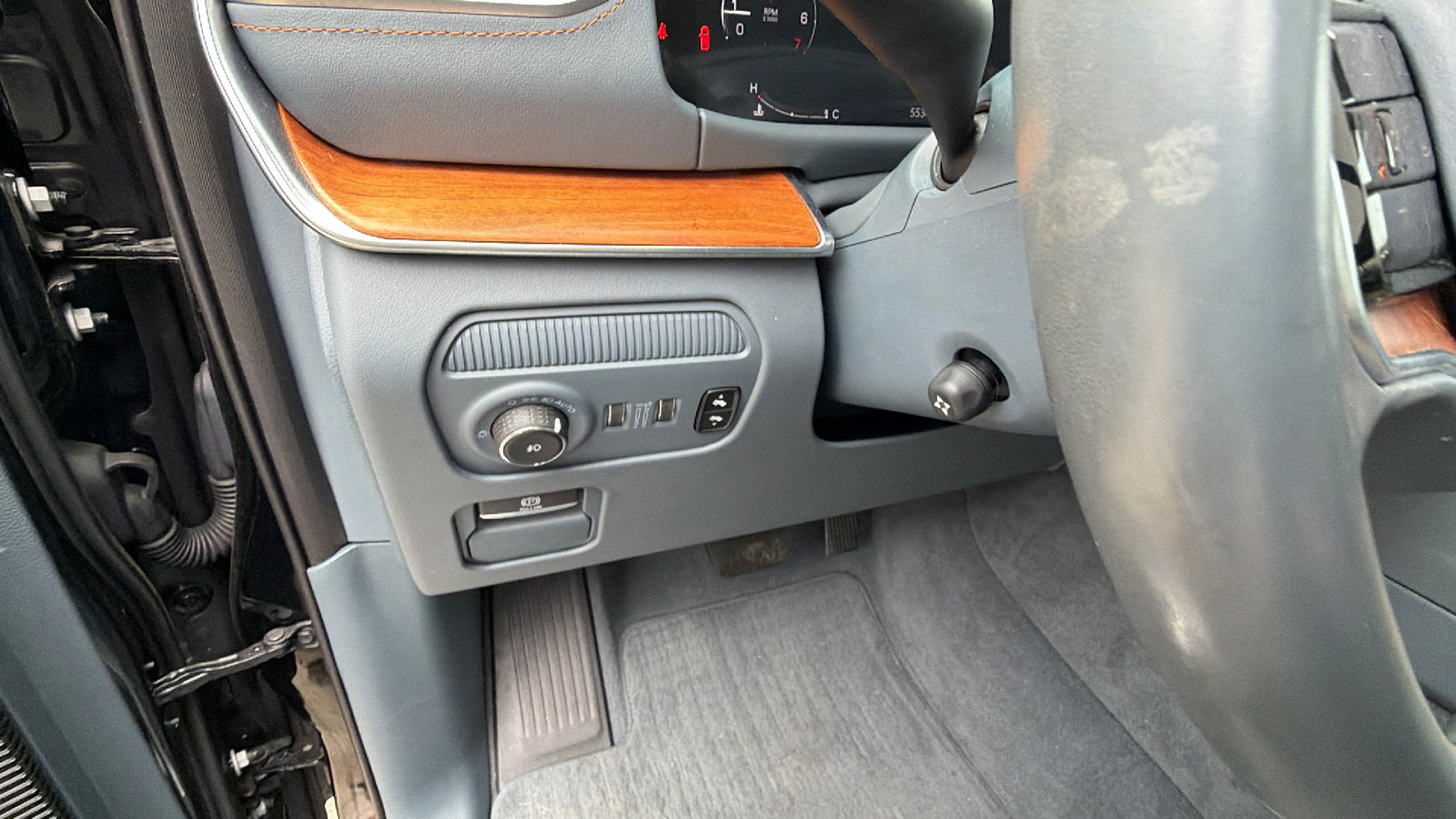 Certified 2022 Jeep Grand Wagoneer Series II image 28