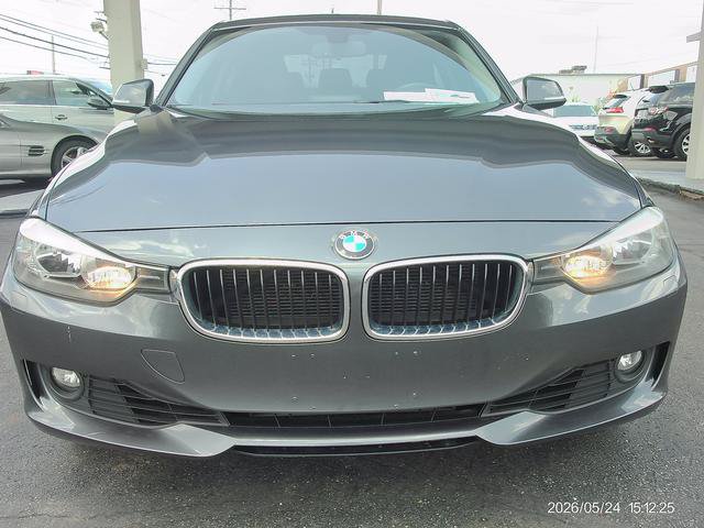 Used 2014 BMW 328i xDrive Sedan AWD/4WD image 2