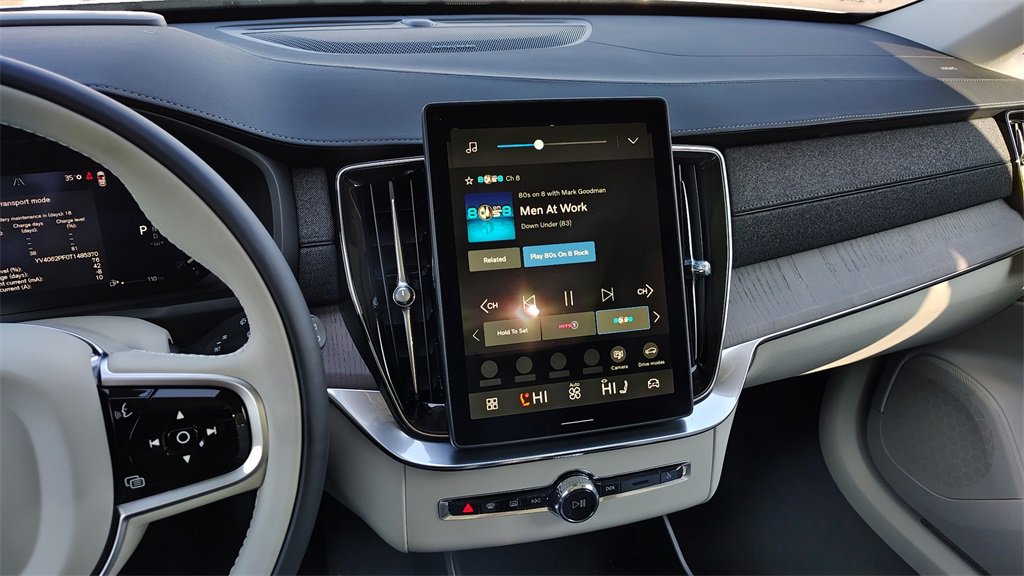 New 2026 Volvo XC90 B6 Ultra image 19