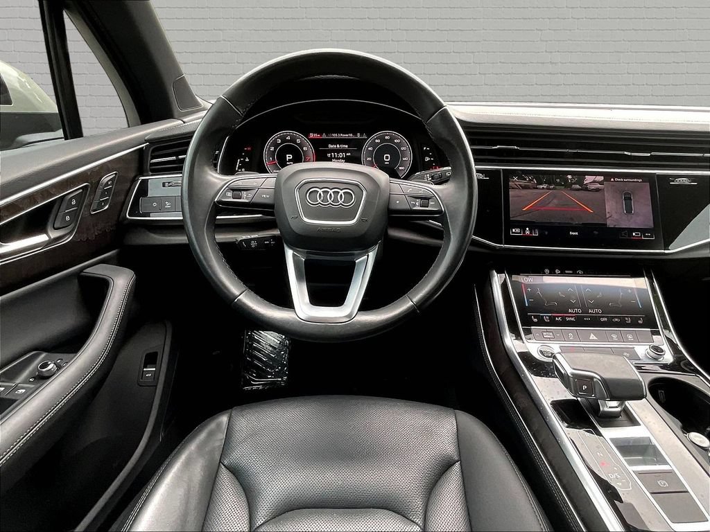 Used 2023 Audi Q7 3.0T Premium Plus w/ Premium Plus Package AWD/4WD image 8