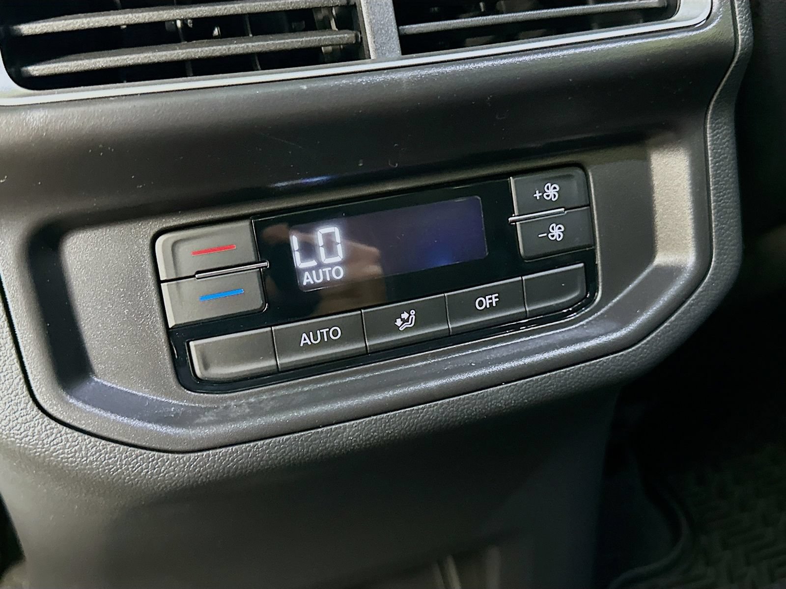 New 2026 Volkswagen Atlas SE AWD/4WD image 36