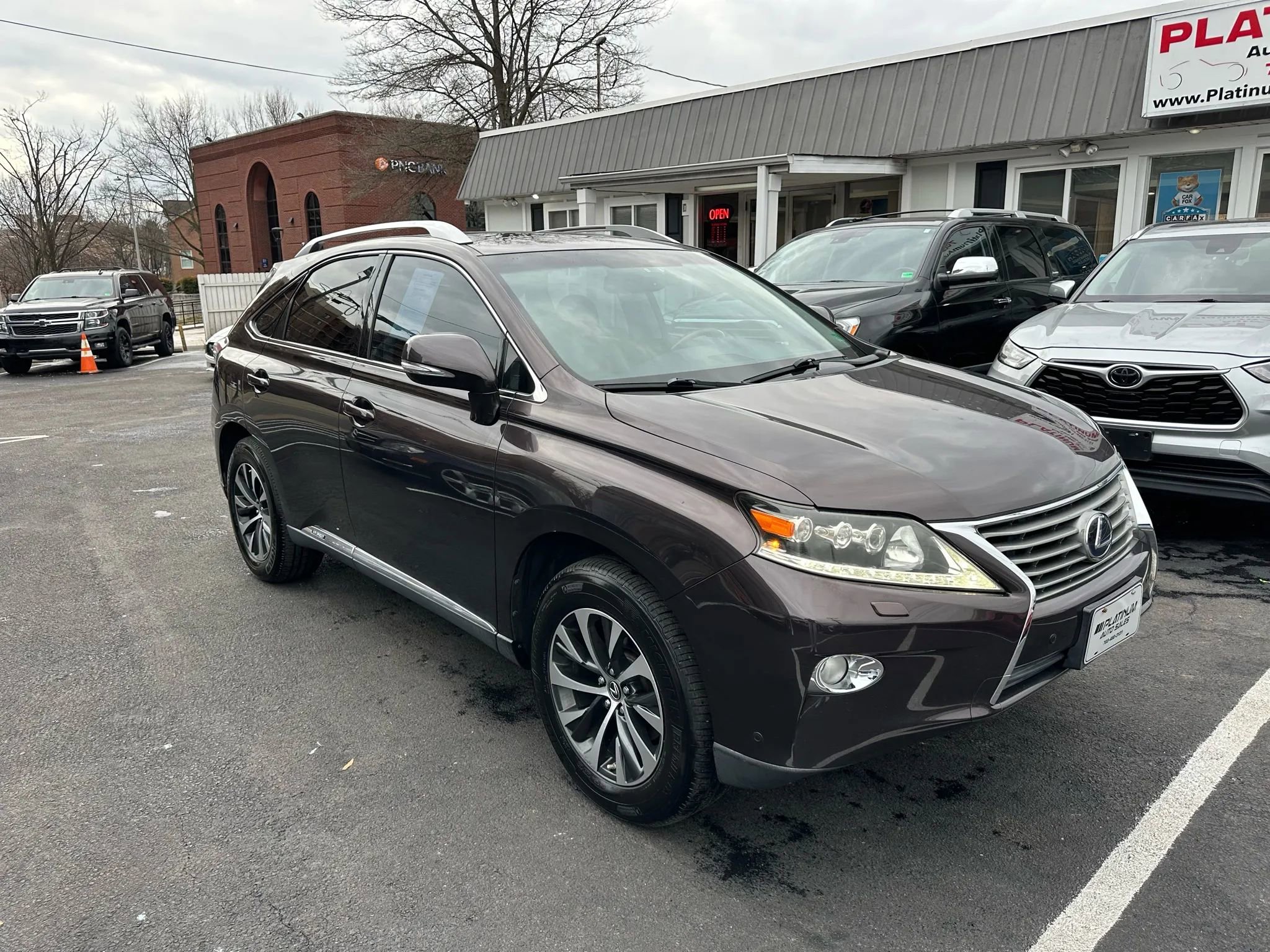 Used 2013 Lexus RX 450h AWD image 4