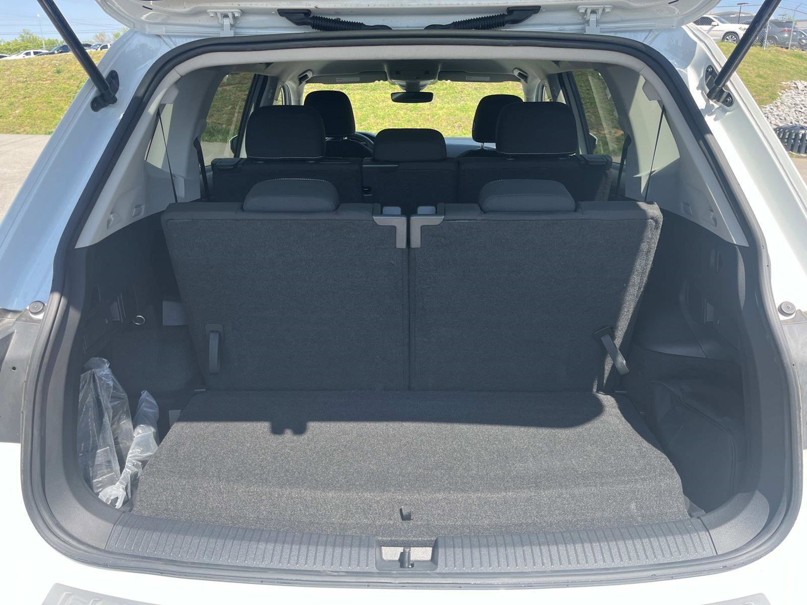 Used 2023 Volkswagen Tiguan S FWD image 11