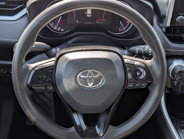 Used 2024 Toyota RAV4 XLE AWD/4WD image 12