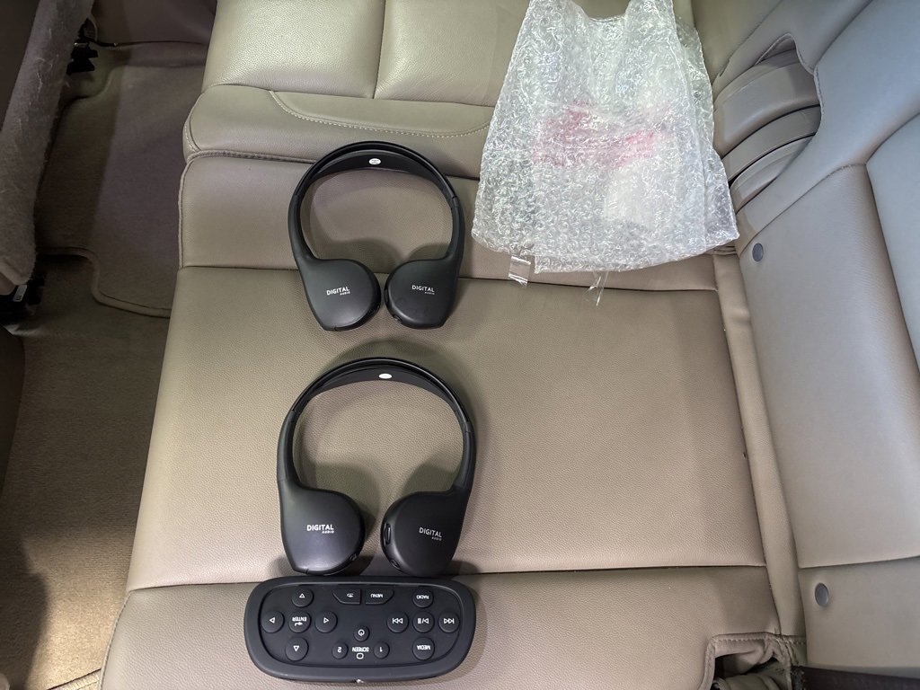 Used 2020 Chevrolet Tahoe LT image 36