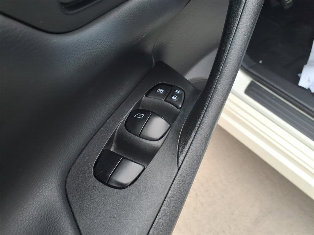 Used 2015 Nissan Altima 2.5 S w/ Power Driver Seat Package image 21