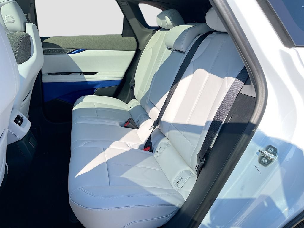 New 2027 Cadillac Optiq Luxury RWD image 29