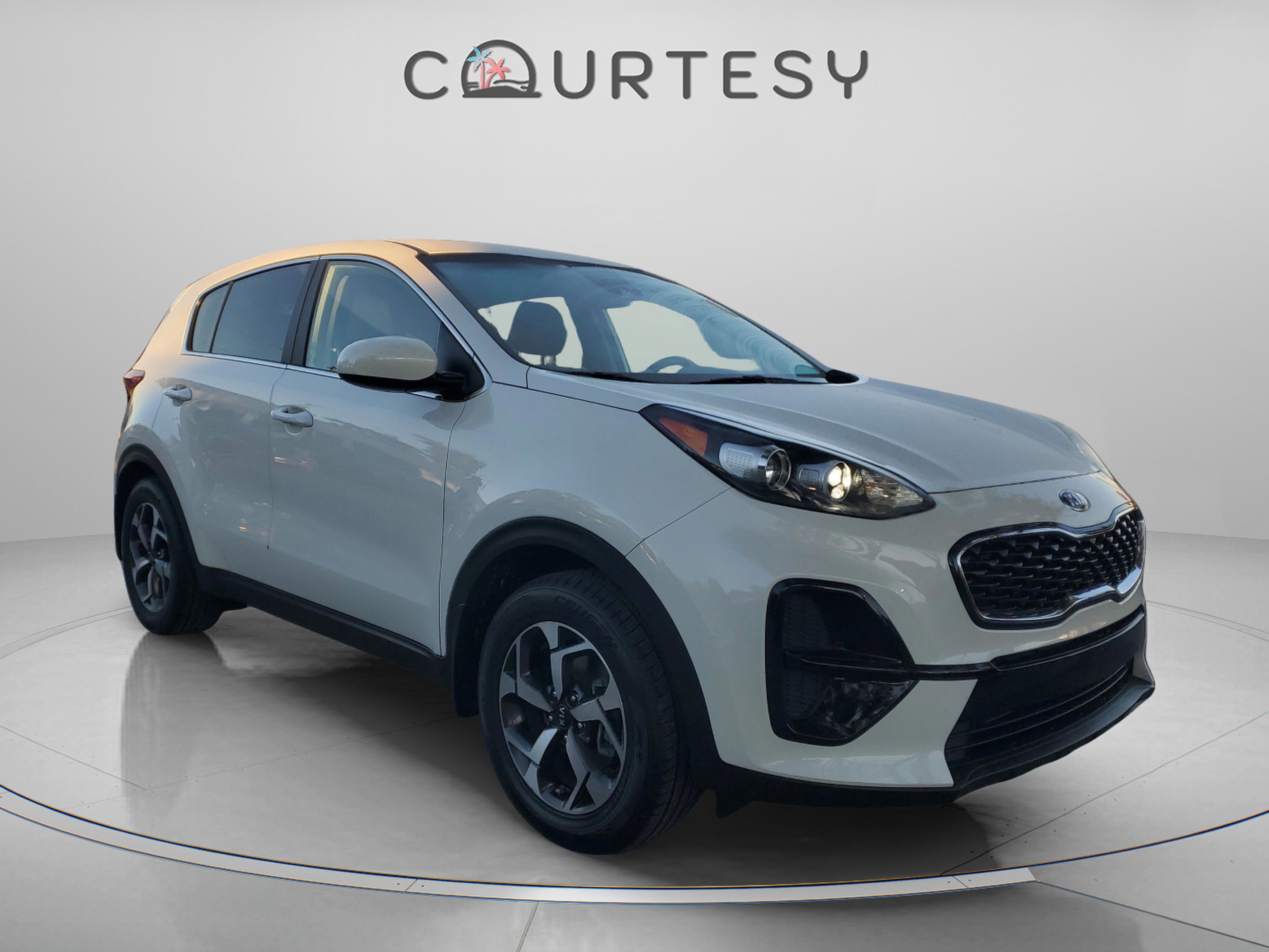 Used 2022 Kia Sportage LX image 5