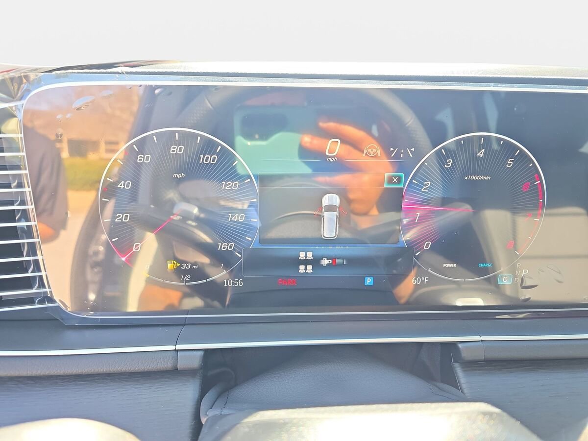 New 2026 Mercedes-Benz GLS 450 4MATIC image 19