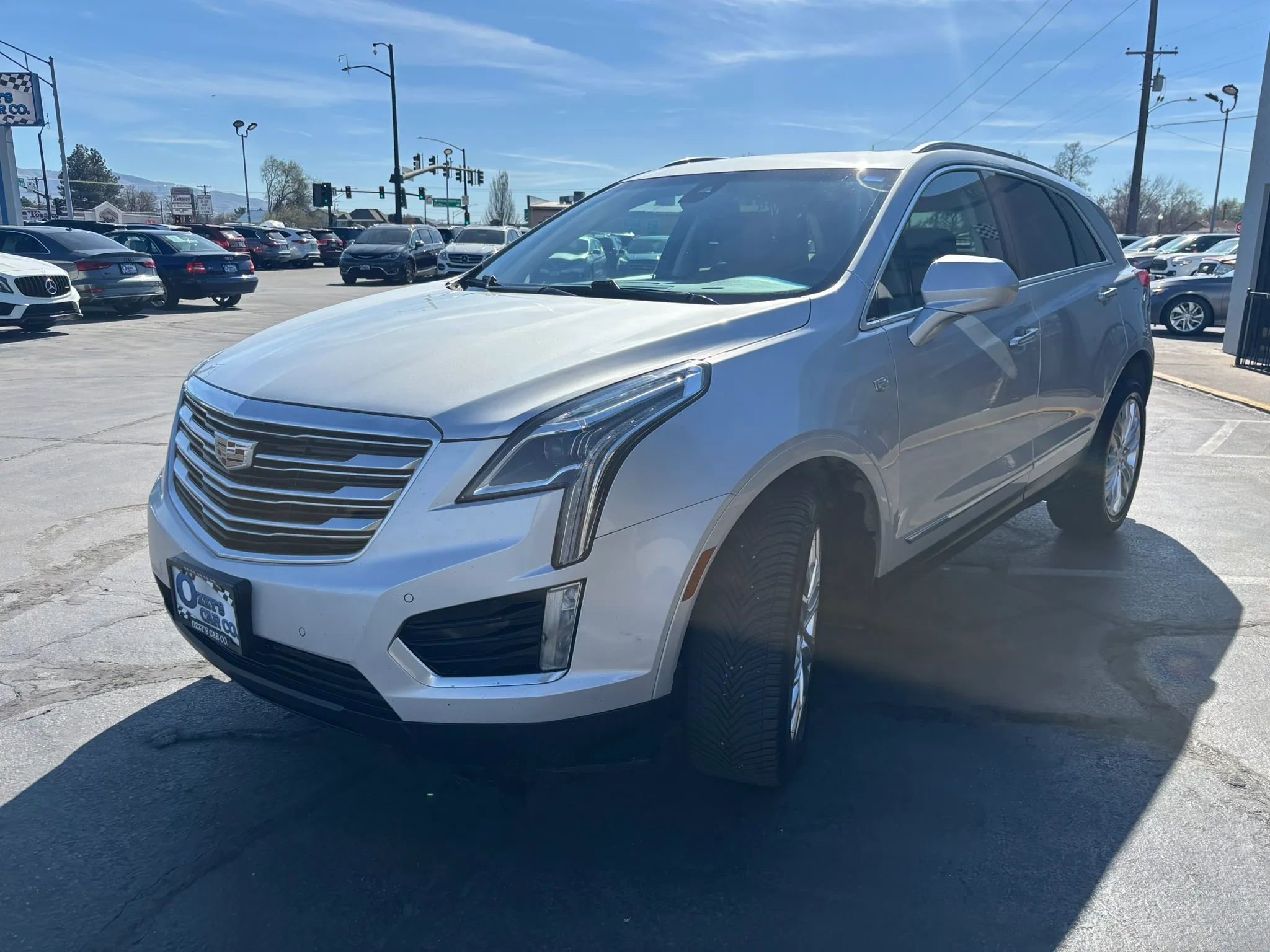 Used 2018 Cadillac XT5 Premium Luxury image 3