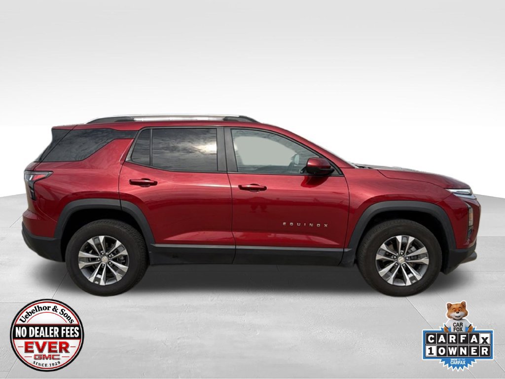 Used 2025 Chevrolet Equinox LT w/ Convenience Package II AWD/4WD image 3