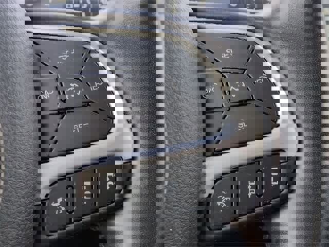 Used 2021 Jeep Compass Latitude image 25