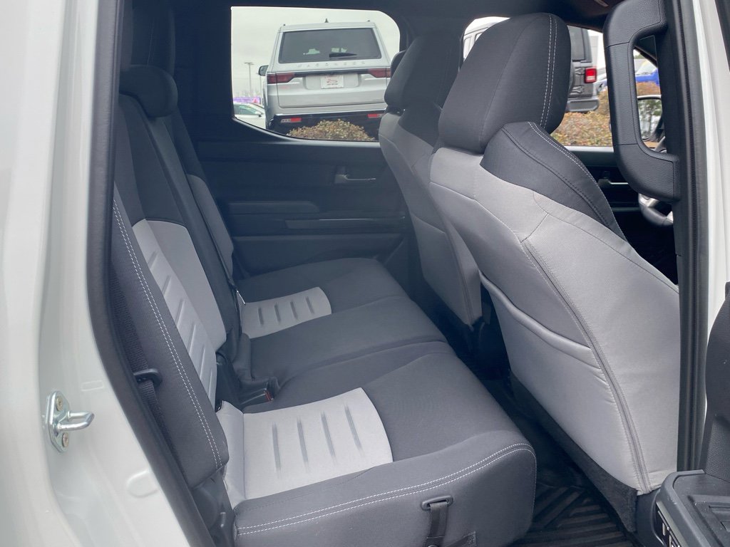 Used 2024 Toyota Tacoma TRD Sport image 12