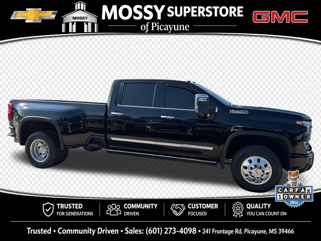 Used 2025 Chevrolet Silverado 3500 High Country w/ High Country Premium Package AWD/4WD image 8