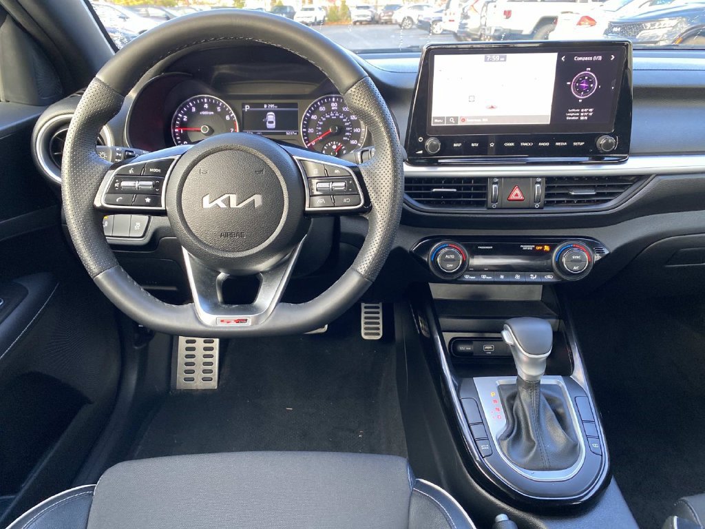 Used 2023 Kia Forte GT-Line FWD image 9