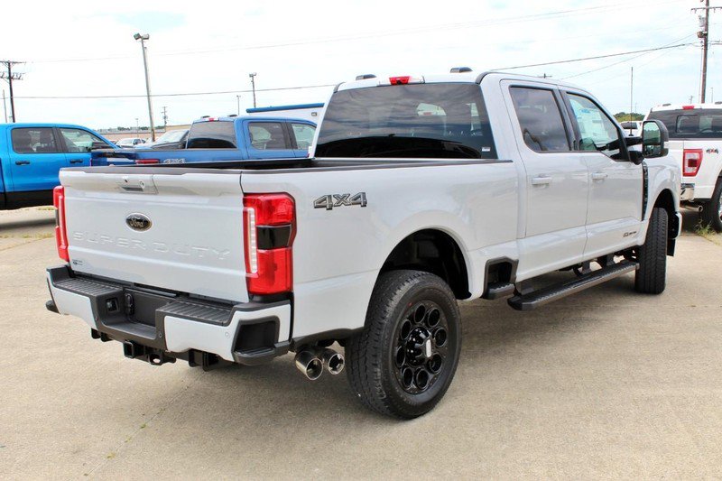 New 2026 Ford F350 Lariat image 4