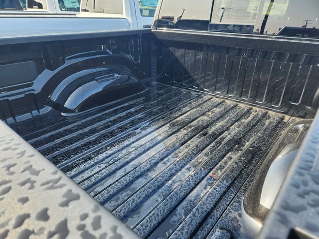 New 2026 RAM 1500 4x4 Crew Cab image 5