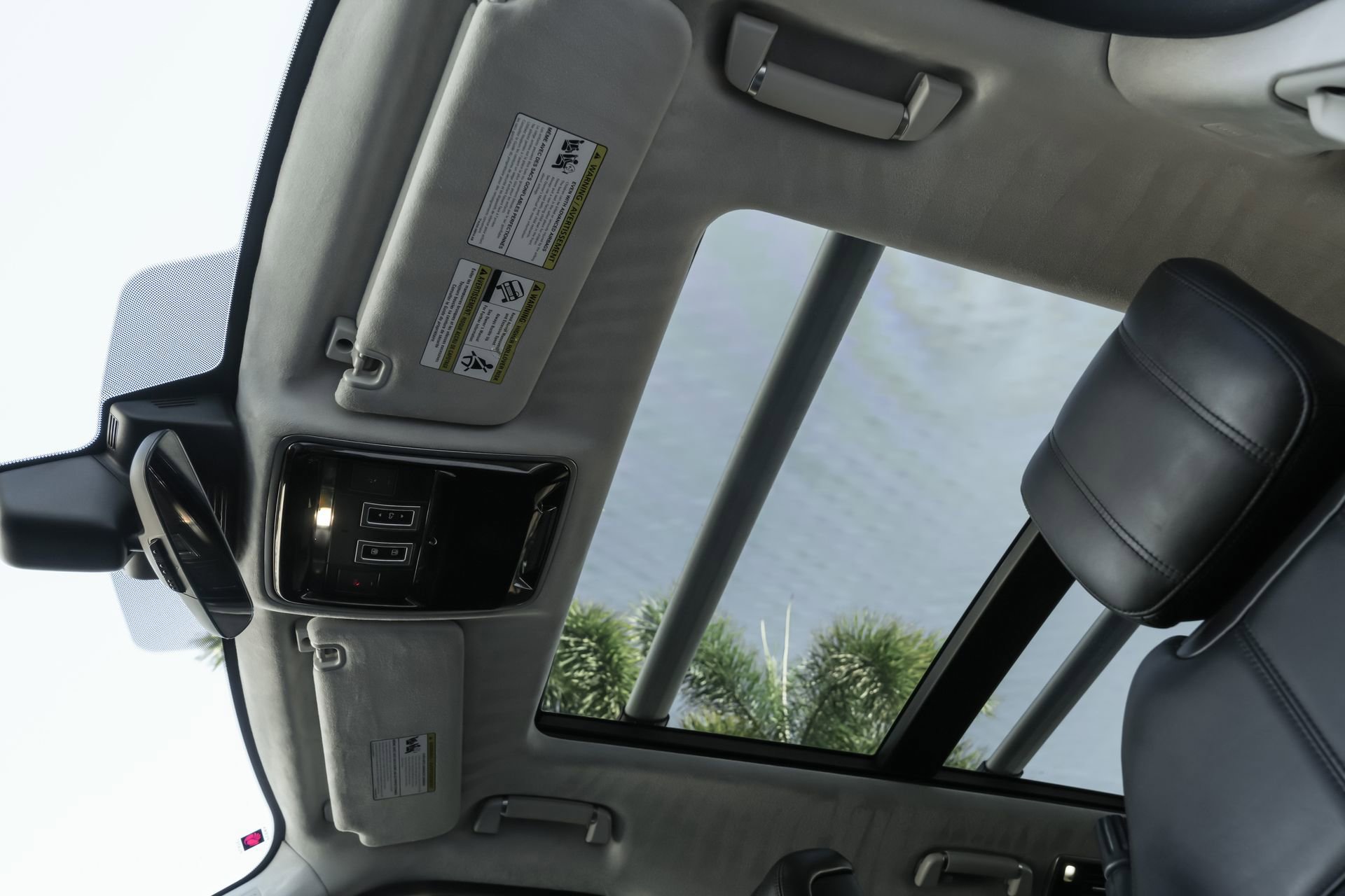 Used 2021 Land Rover Range Rover Westminster Edition image 23