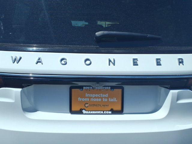 Used 2023 Jeep Wagoneer 4WD w/ Premium Group I image 15